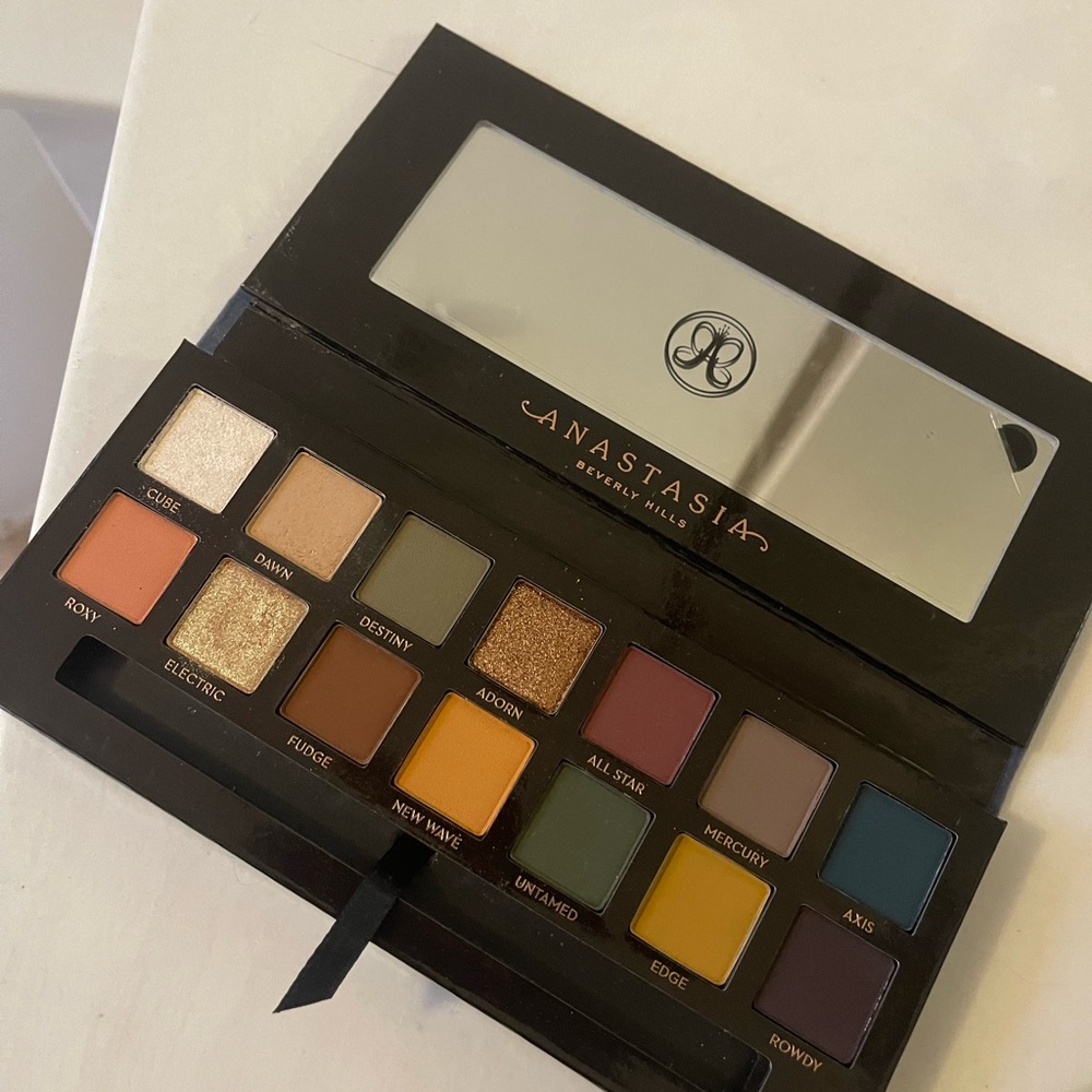 ABH eyeshadow